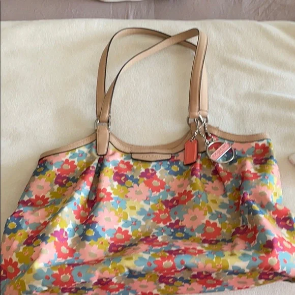 COACH Floral Tote Bag - Picture 1 of 5